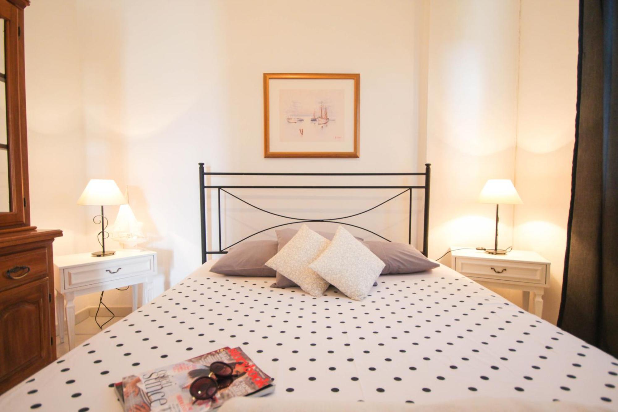 Lola'S Apartments Трибунь Экстерьер фото
